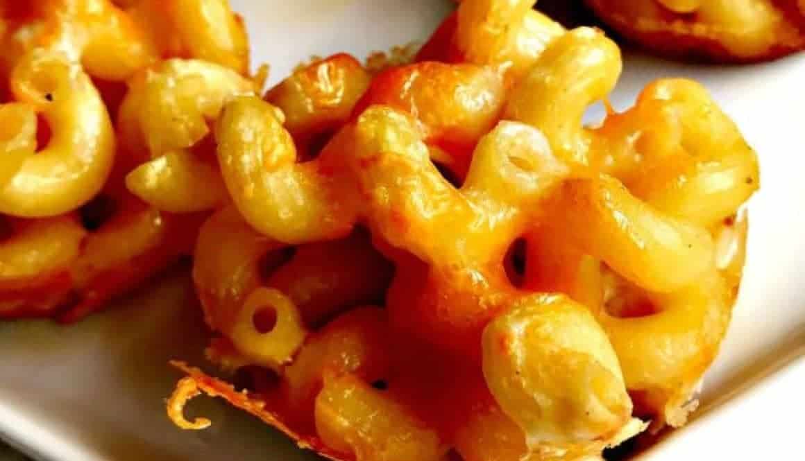 Healthy Mac and Cheese Bites