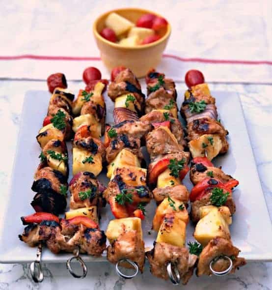 Hawaiian pineapple chicken skewers Hawaiian pineapple chicken skewers