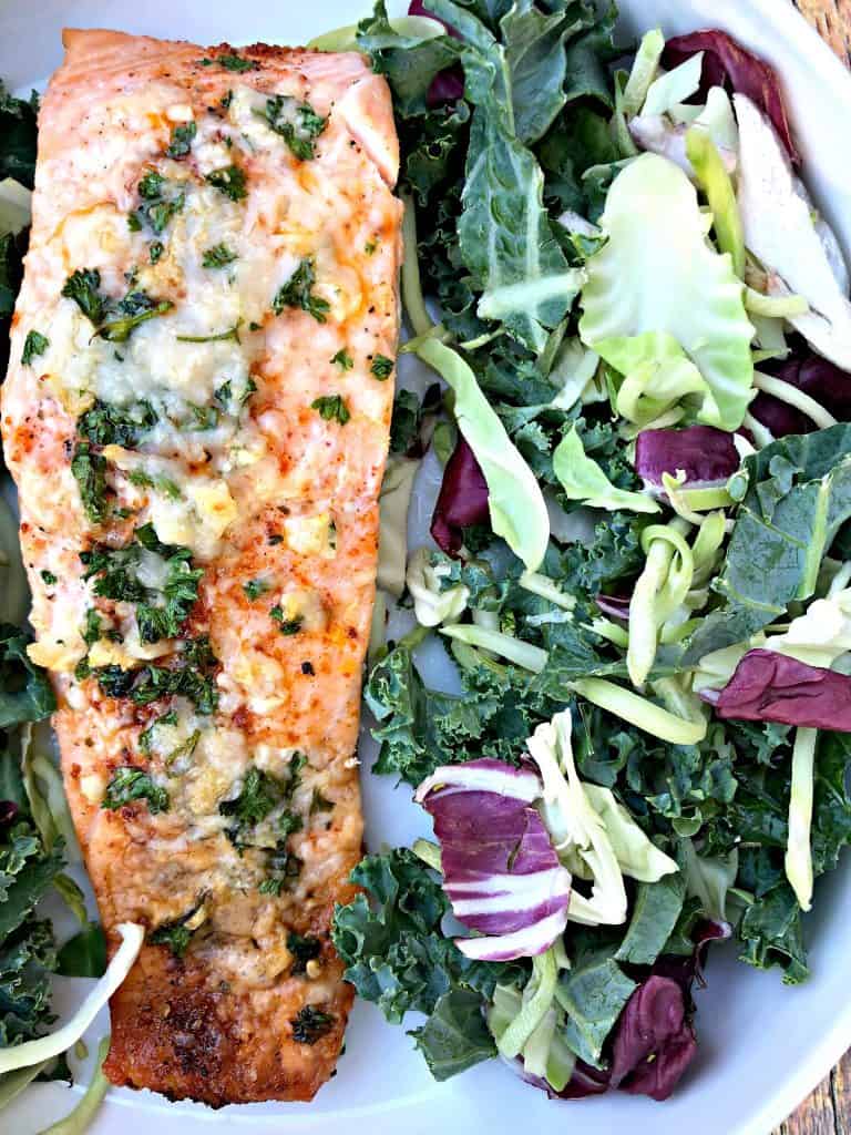 parmesan crusted salmon with herbs with salad