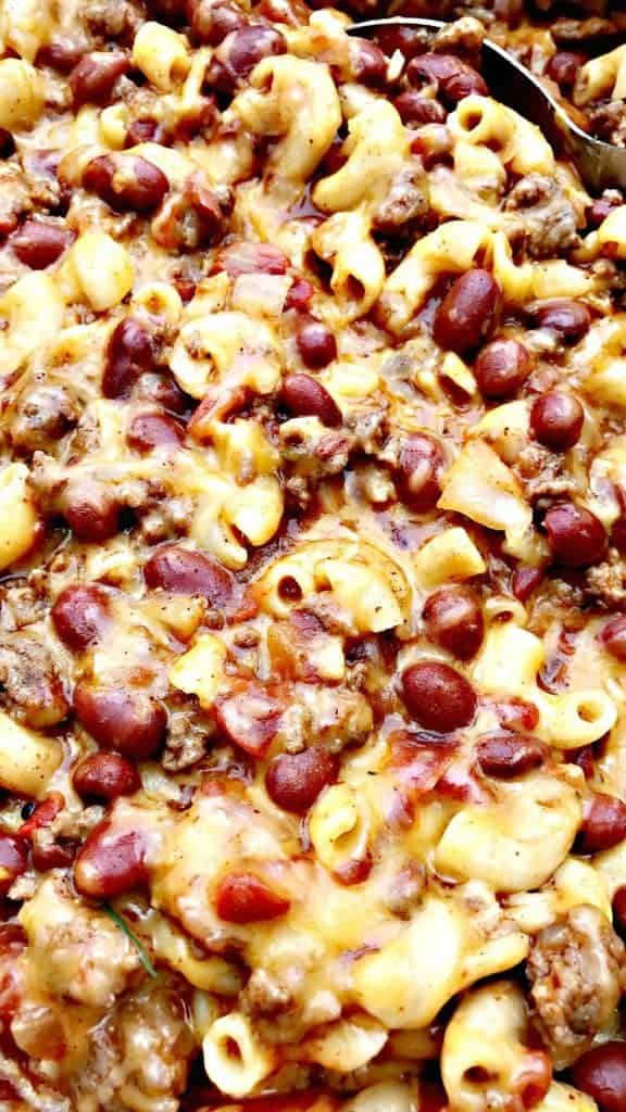 Slow Cooker Chili Mac and Cheese