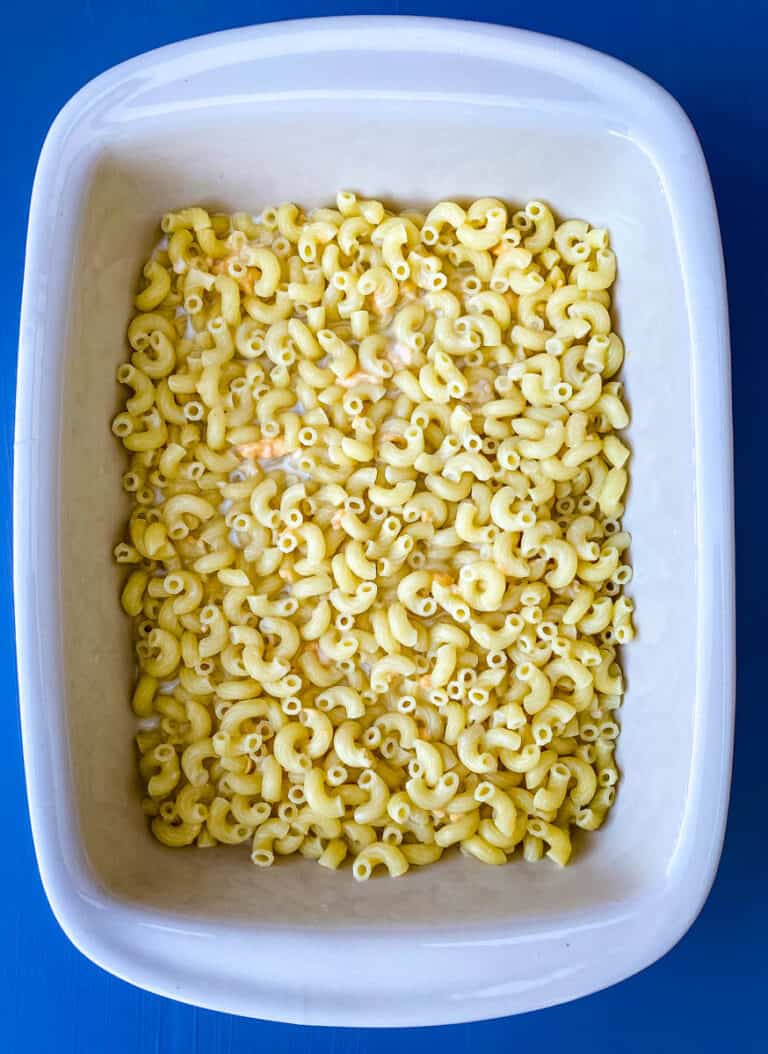 GrownUp Baked Smoked Bacon Gouda Macaroni and Cheese