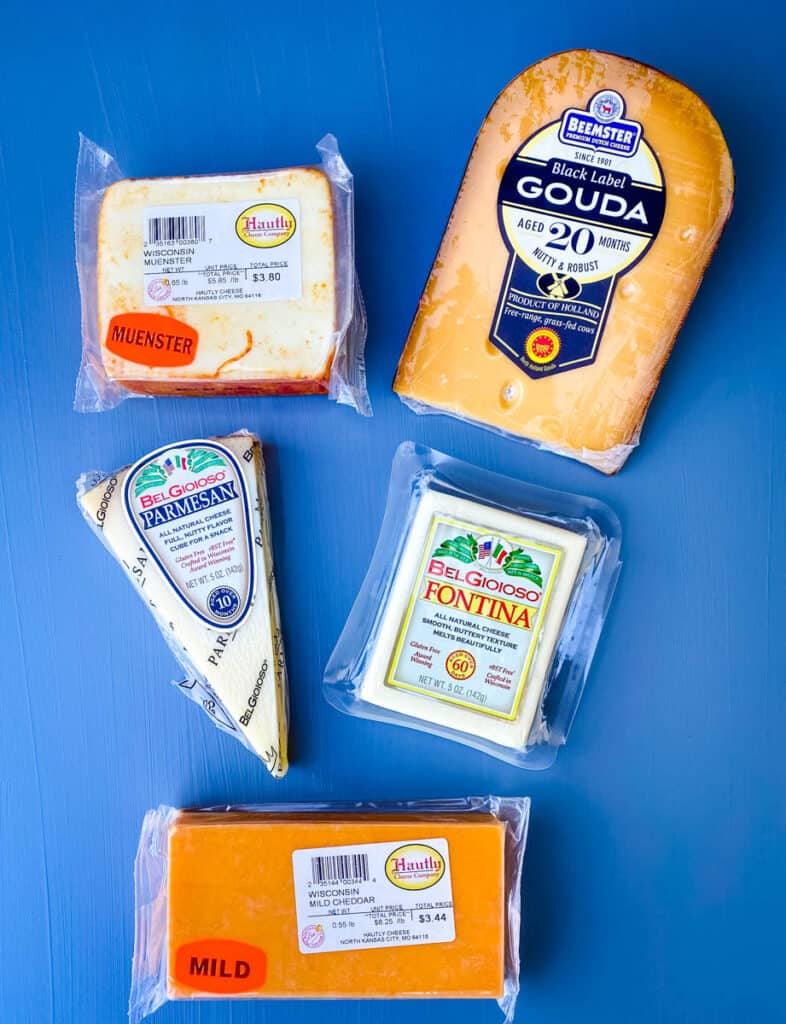 Baked Smoked Bacon Gouda Mac and Cheese