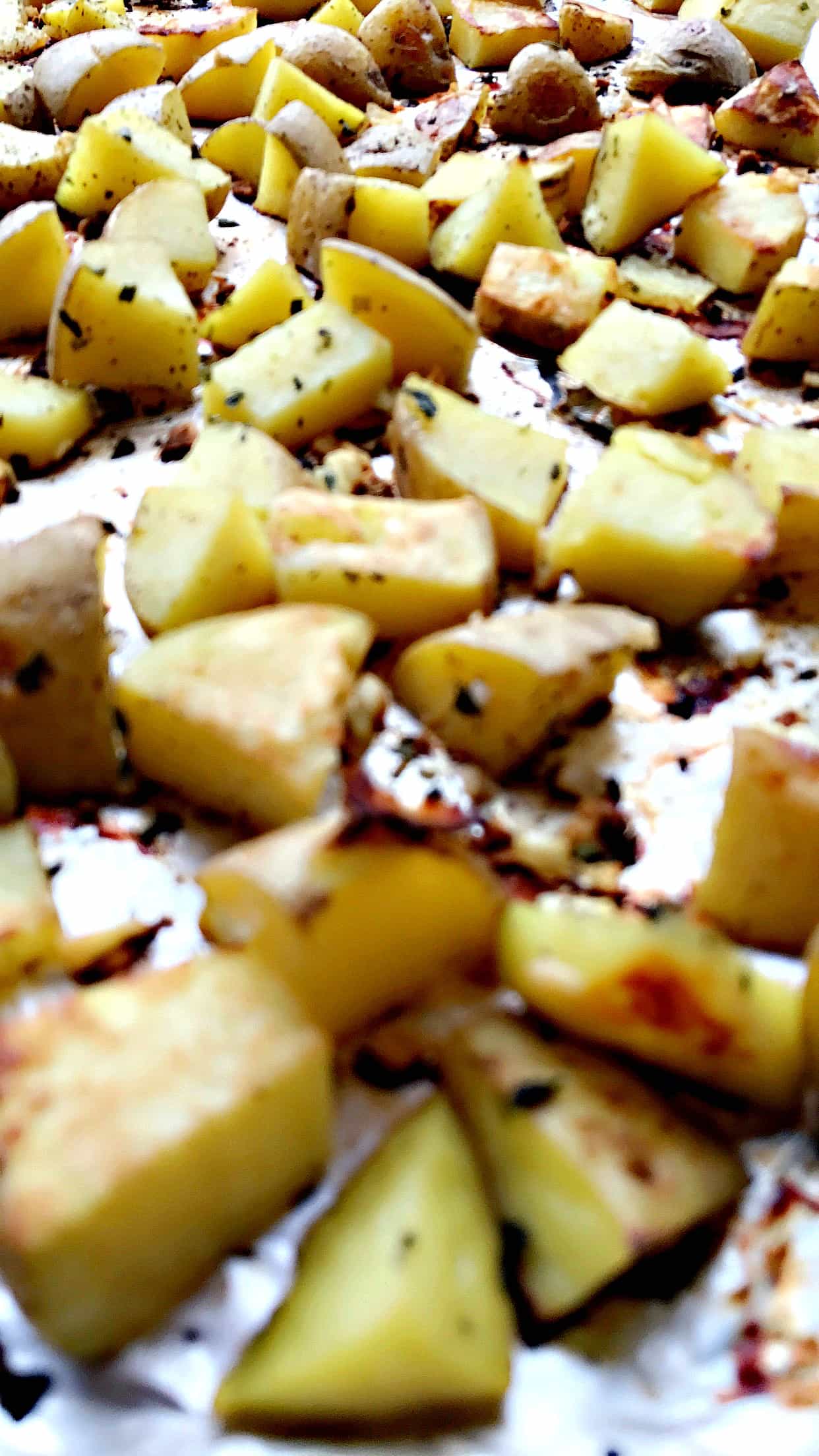 Honey Garlic Roasted Yukon Potatoes