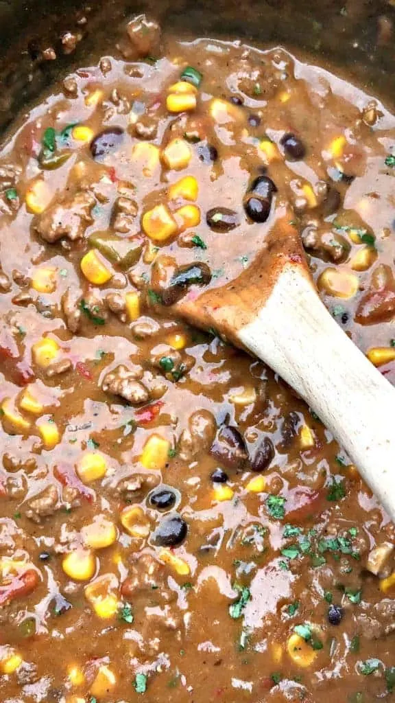 slow-cooker beef nacho chili