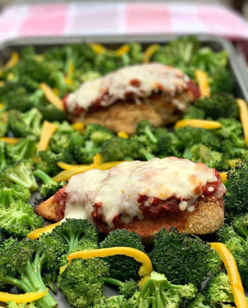 healthy sheet pan chicken parmesan and broccoli
