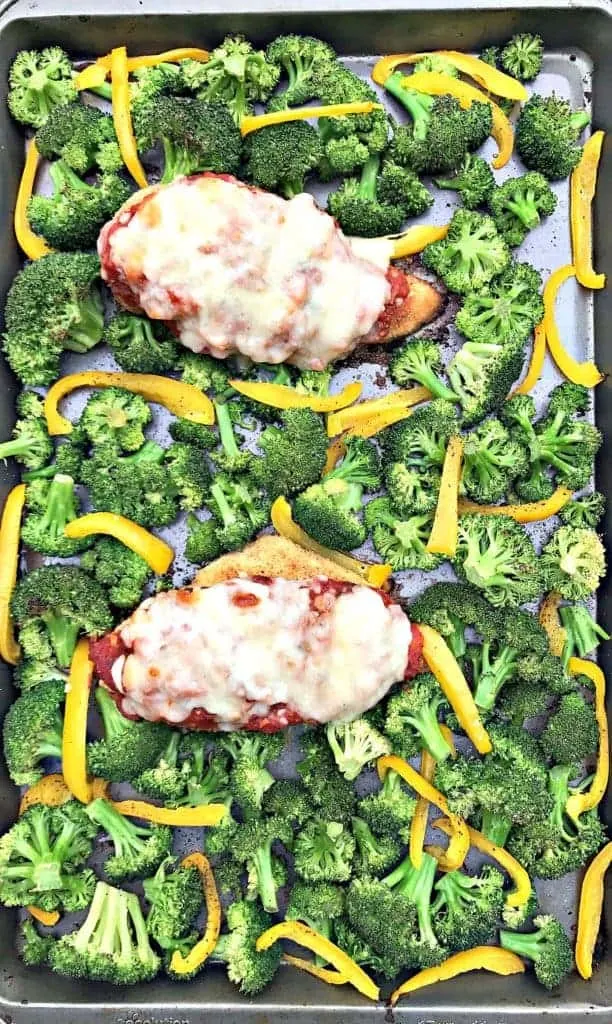 healthy sheet pan chicken parmesan and broccoli