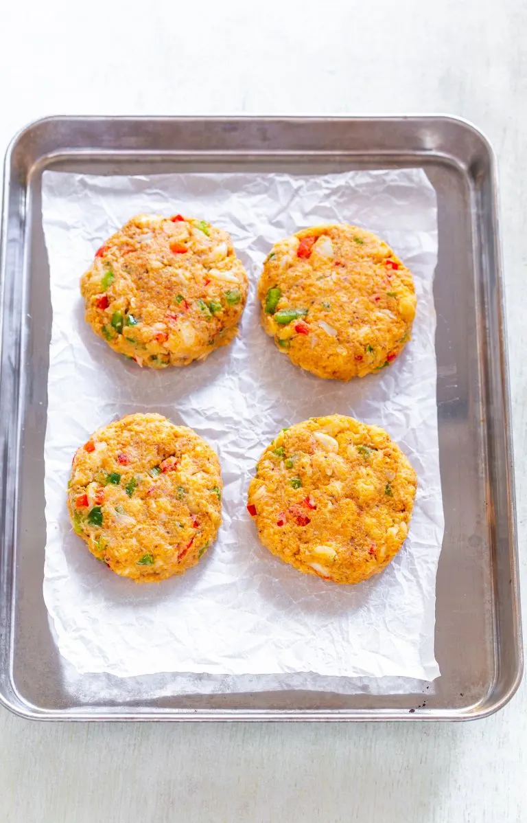 Air Fryer Fifteen Minute Old Bay Crab Cake Sliders