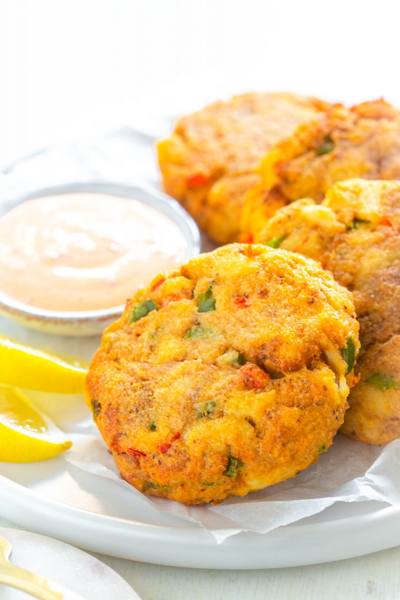 Easy Air Fryer Crab Cakes + {VIDEO}