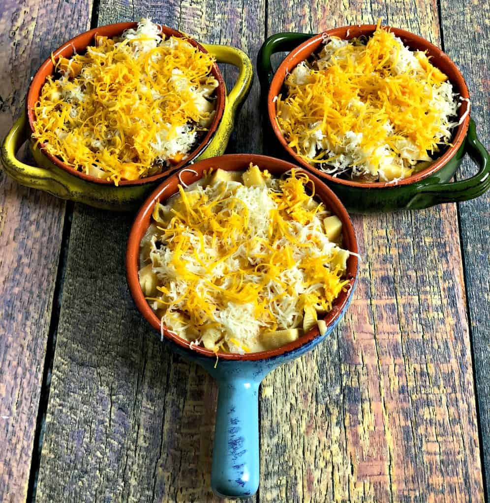 Baked Macaroni and Cheese with Caramelized Onions and Mushrooms