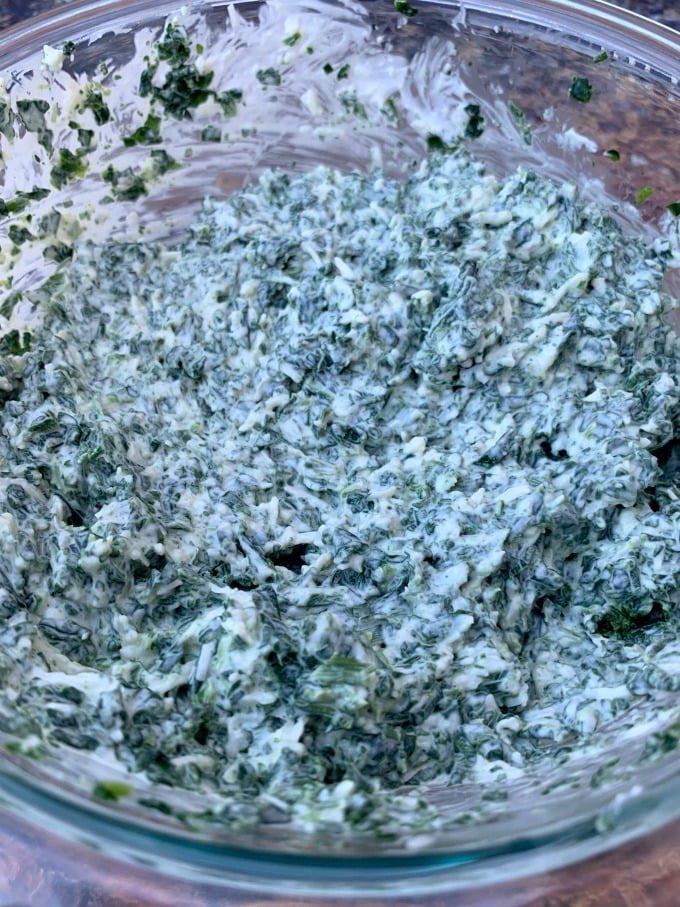 keto low carb spinach dip in a glass bowl