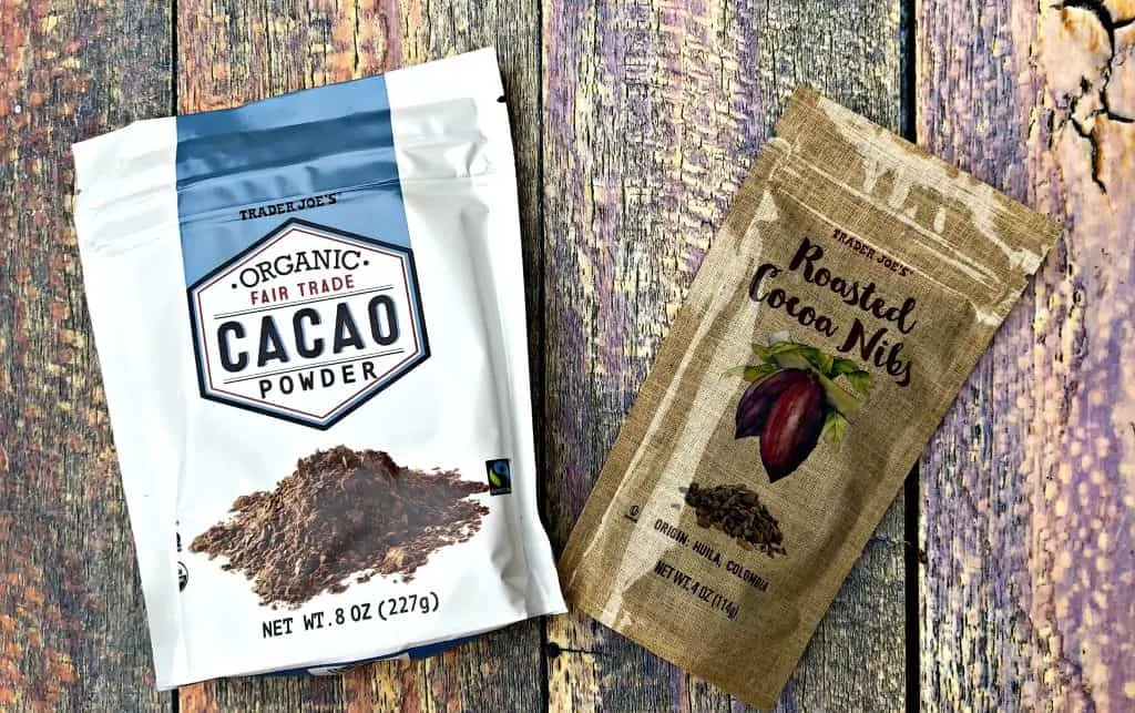 cacao powder and cacao nibs