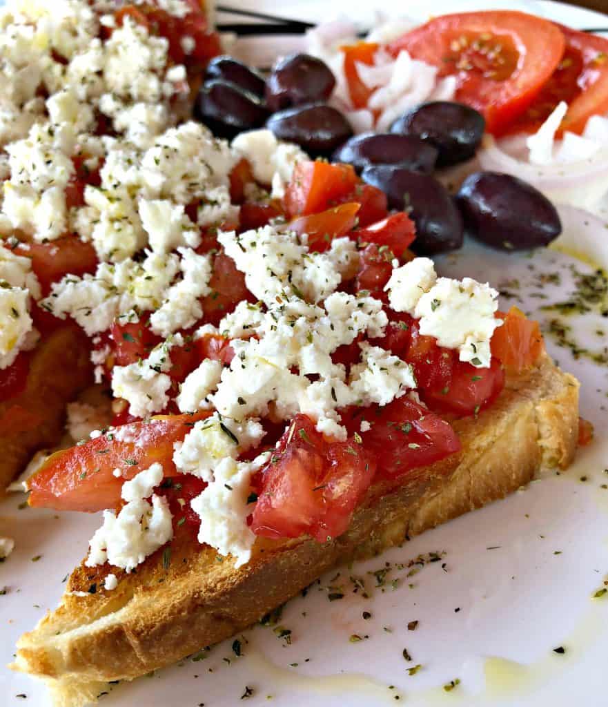 Greek bruschetta with cheese