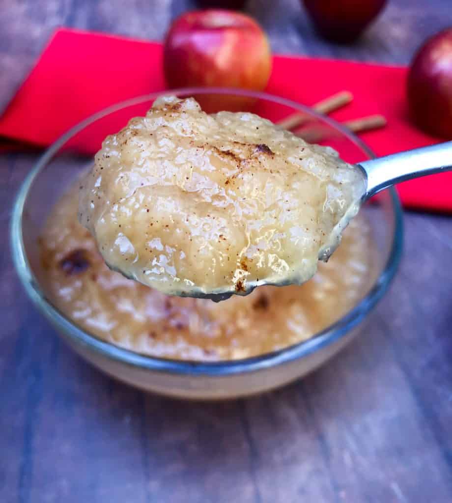 instant pot applesauce with fresh apples and cinnamon