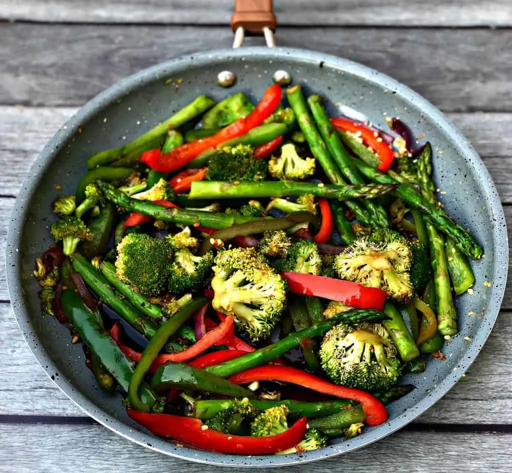 low carb vegetable stir fry in a skillet