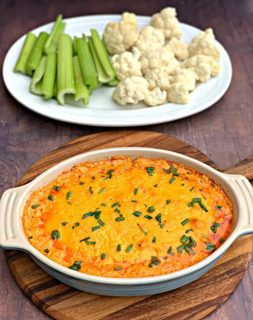 keto low carb buffalo chicken dip