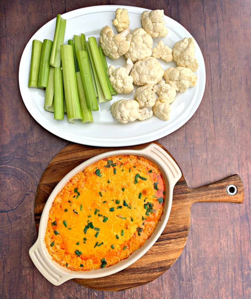 ingredients for keto low carb buffalo chicken dip