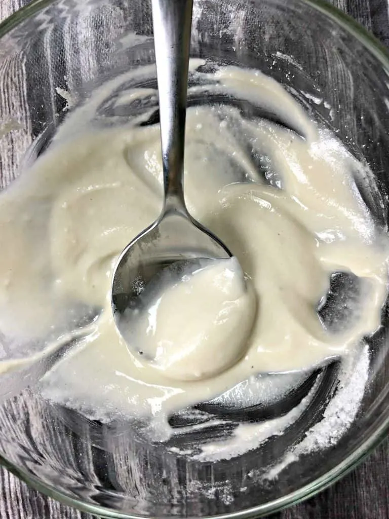 keto fathead cinnamon rolls icing