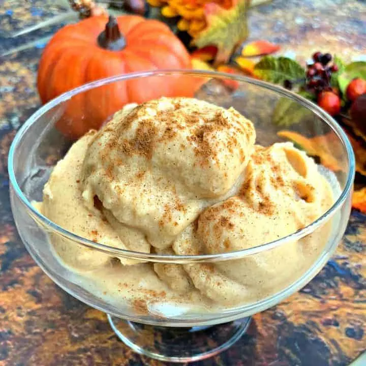 instant pot cooking blender pumpkin spice ice cream in a glass bowl