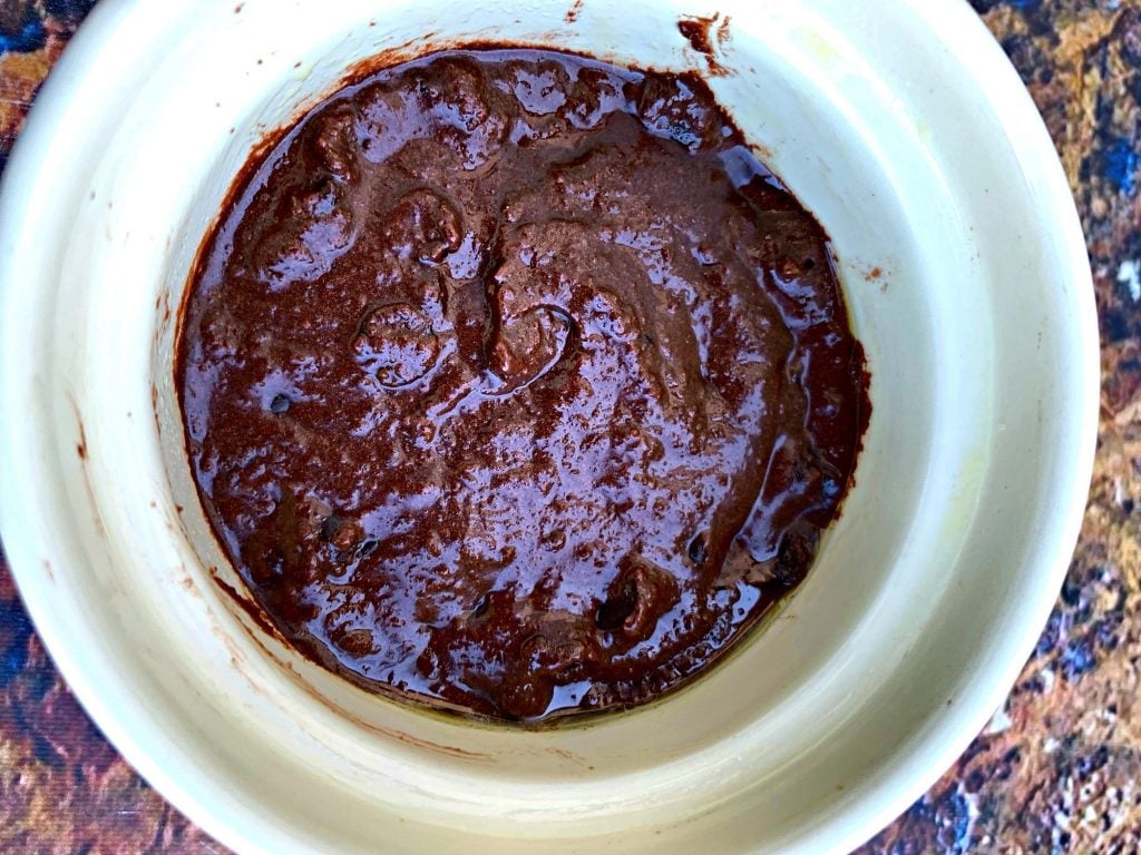 raw keto chocolate mug cake