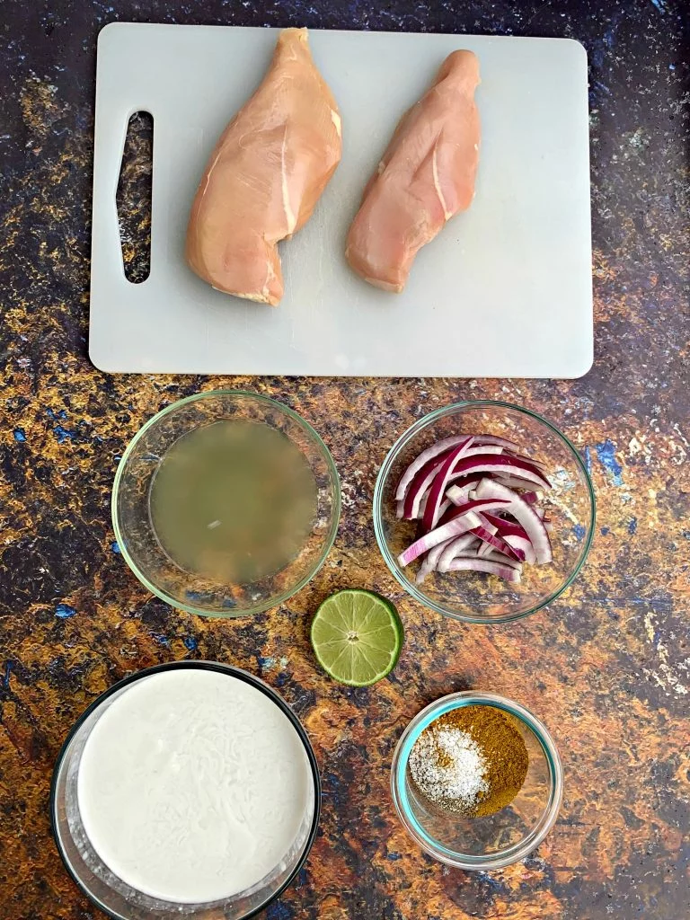 ingredients for curry chicken and jasmine rice 