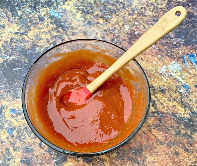 keto low carb homemade cocktail sauce in a glass bowl