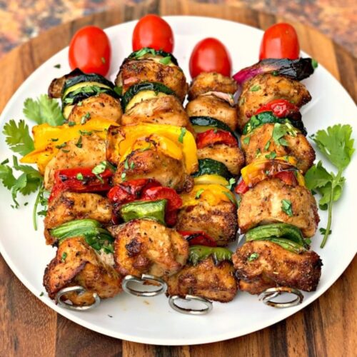 15-Minute Air Fryer Chicken Kabobs (Chicken Skewers) - Hungry Paprikas