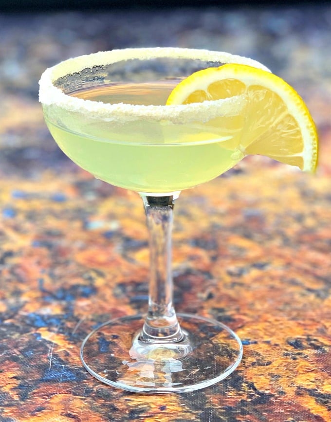 keto low carb lemon drop cocktail drink in a martini glass