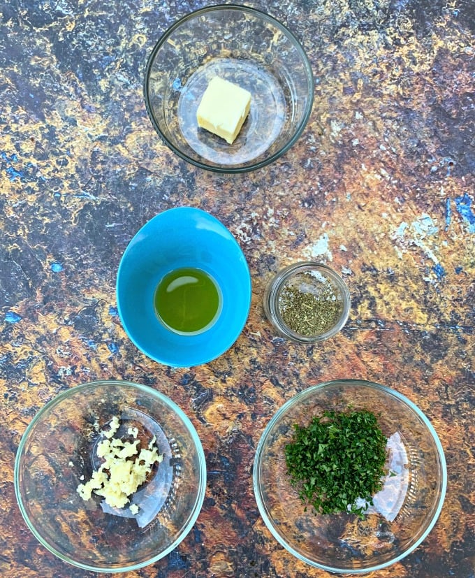 butter, olive oil, parsley and garlic for air fryer garlic bread