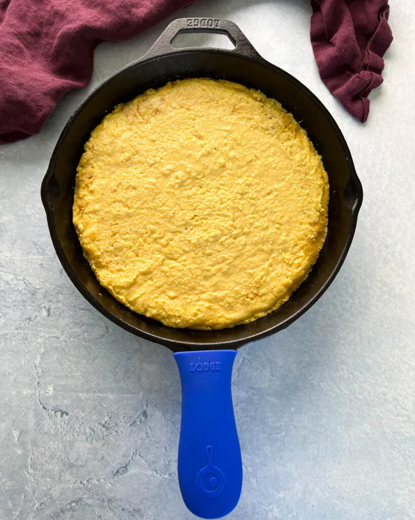 Cast Iron Skillet Cornbread - Cooking For My Soul