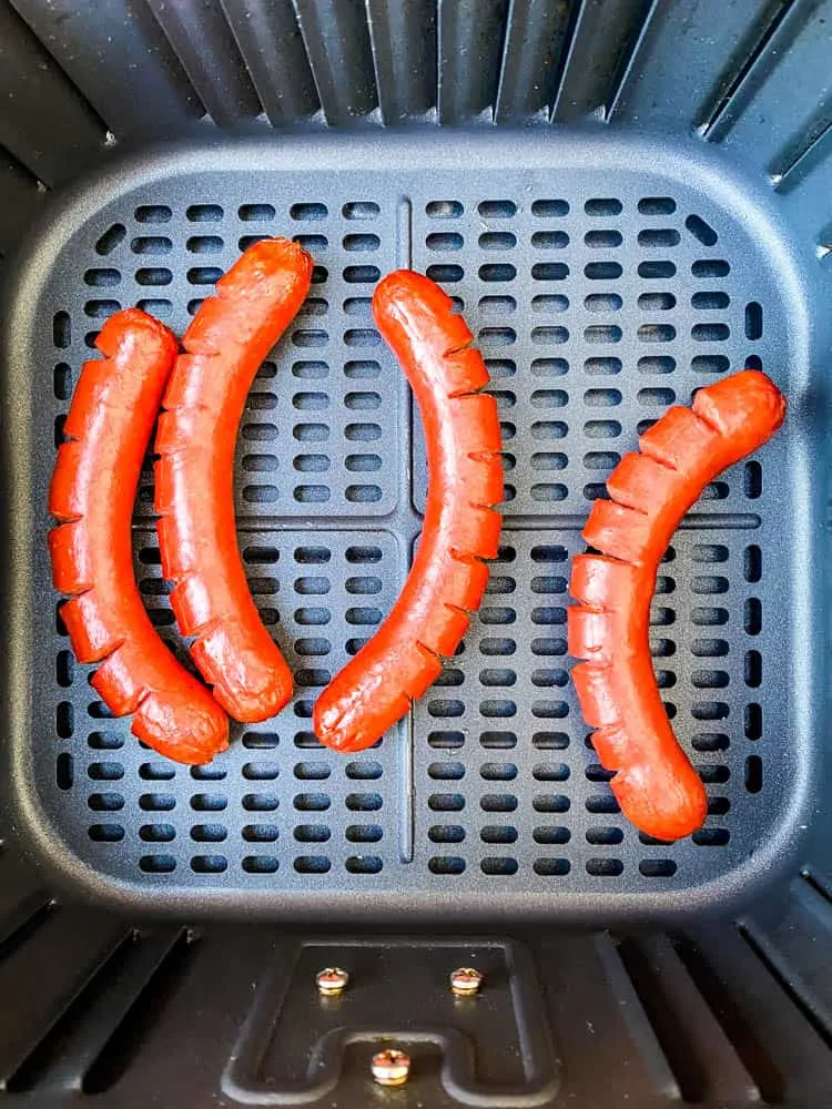 cooked hot dogs in air fryer