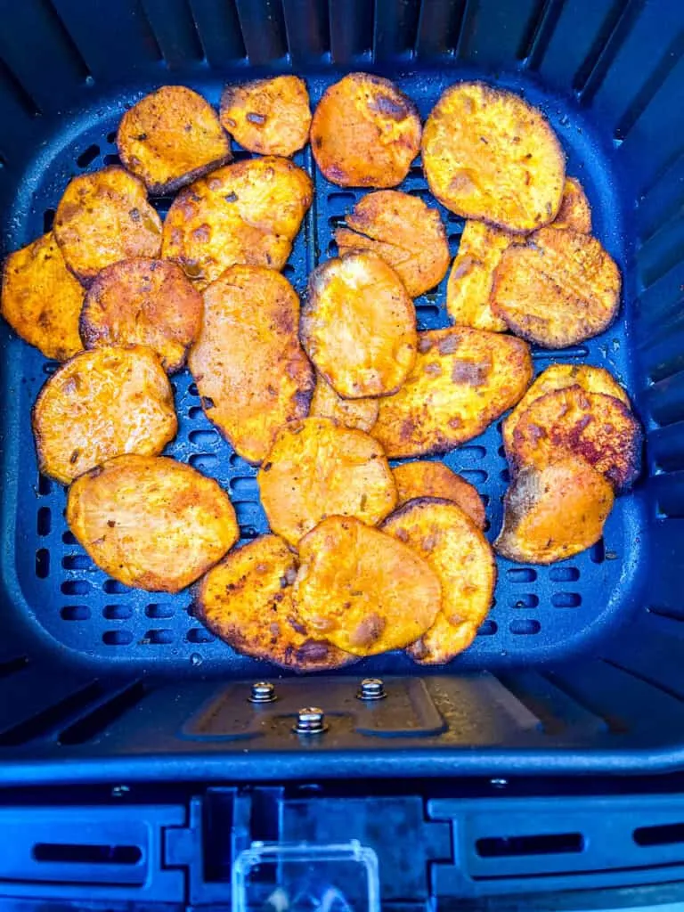 sweet potato chips in an air fryer