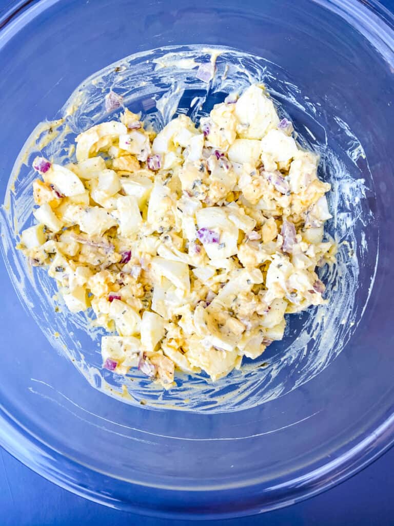 keto low carb egg salad in a glass bowl