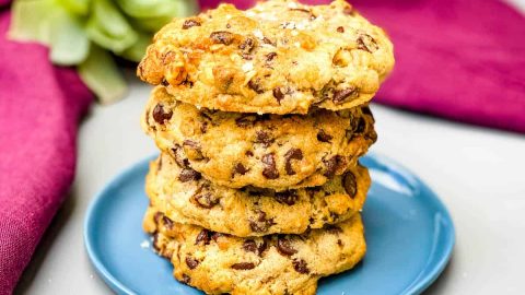 https://www.staysnatched.com/wp-content/uploads/2020/05/air-fryer-chocolate-chip-cookies-1-480x270.jpg