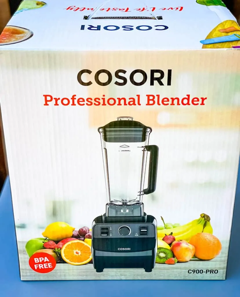 cosori professional blender in the box