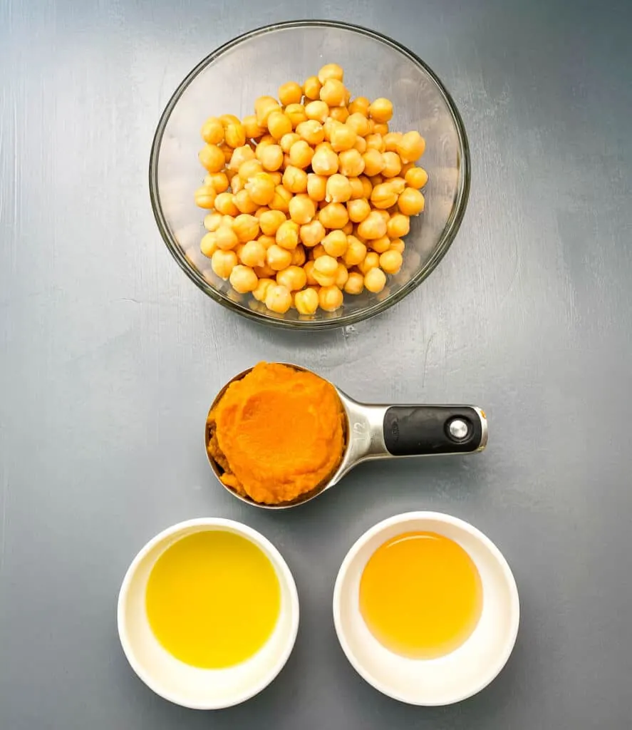 chickpeas, pureed pumpkin, olive oil, and honey in separate bowls