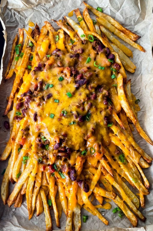 Easy Chili Cheese Fries + {VIDEO}