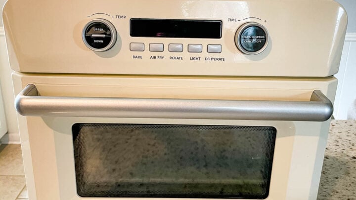 Hauswirt air fryer oven on a counter