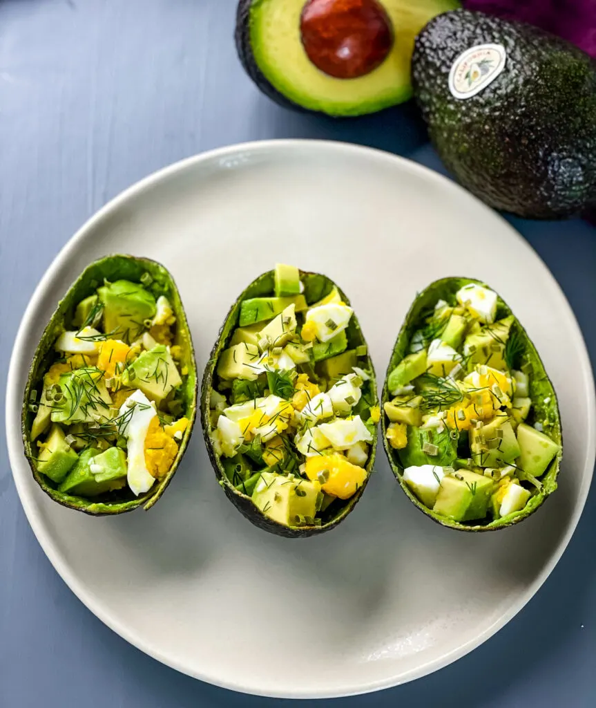 Super Healthy Breakfast Avocado Egg Cups for Clean Eats!