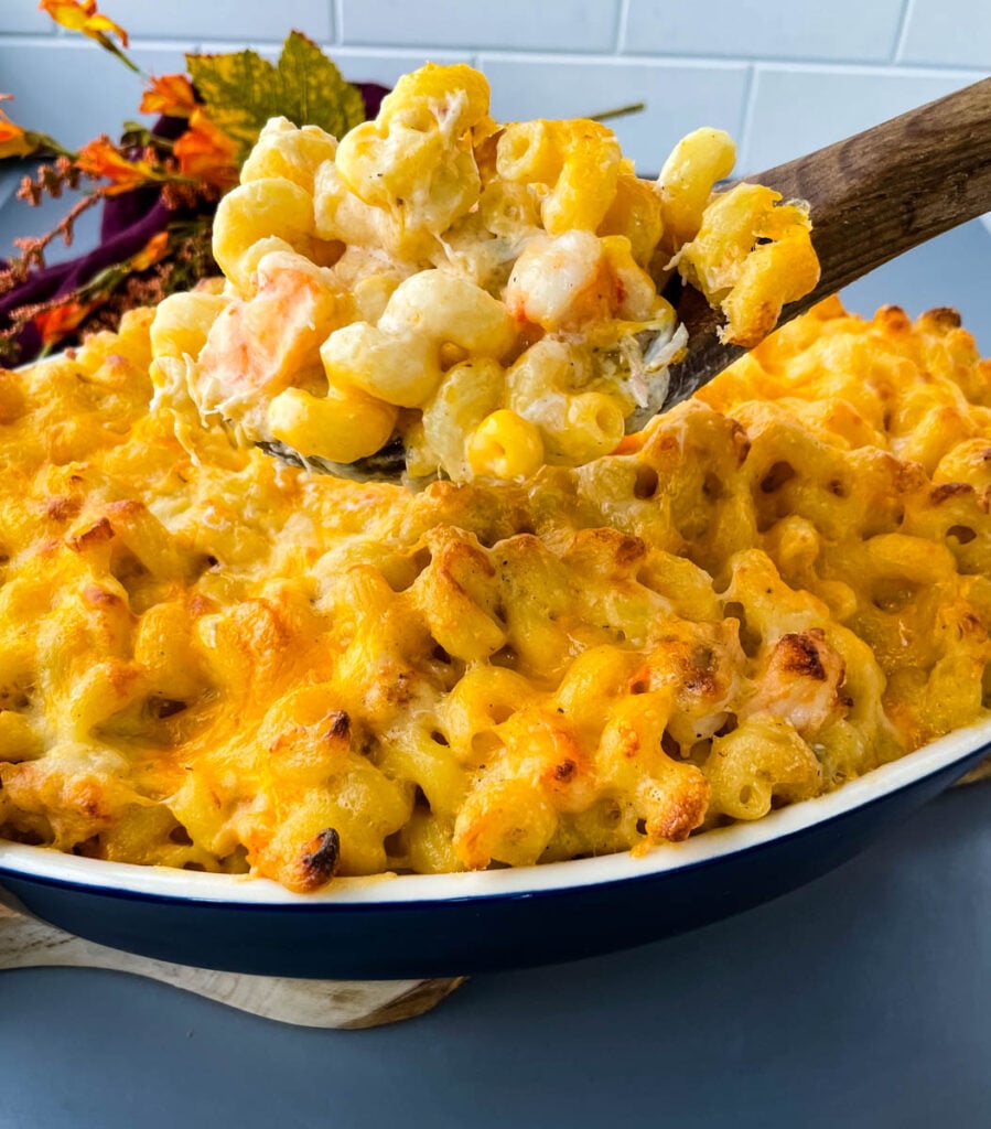 a spoonful of seafood crab and shrimp mac and cheese
