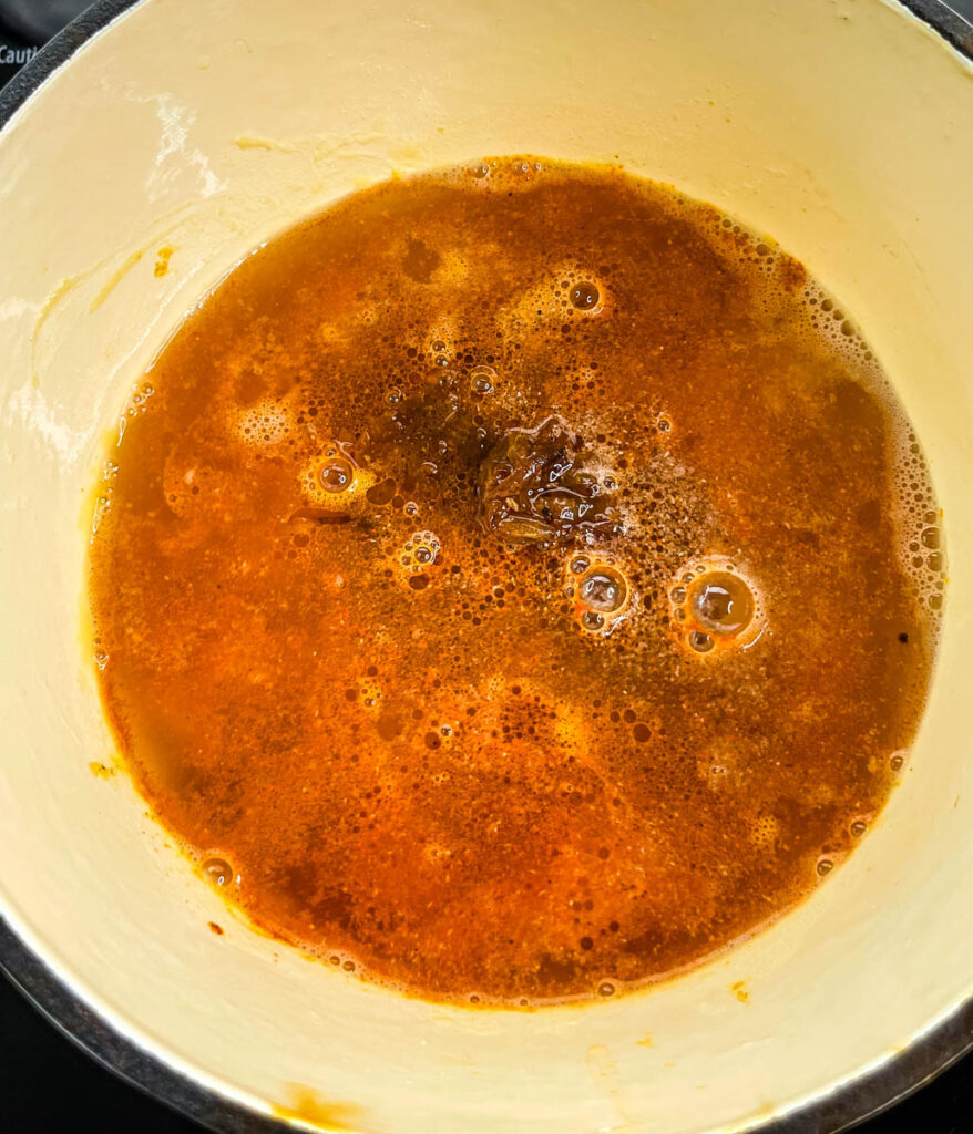 turkey gravy in a pan