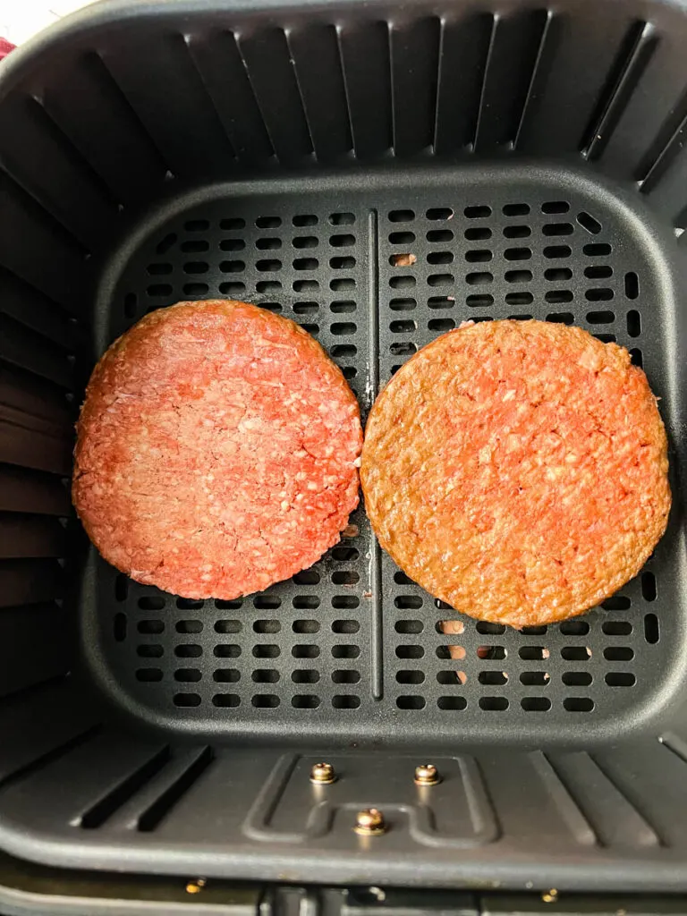seasoned burgers in air fryer
