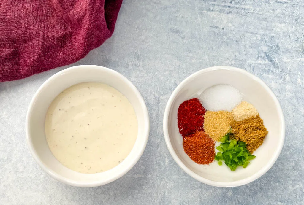 ranch dressing and spices for Taco Bell creamy jalapeno sauce