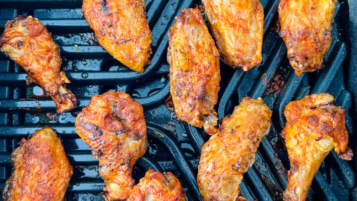 grilled chicken wings on indoor smokeless Ninja Foodi Grill