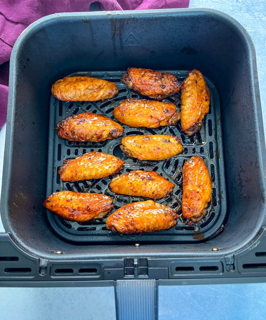 honey hot wings in an air fryer