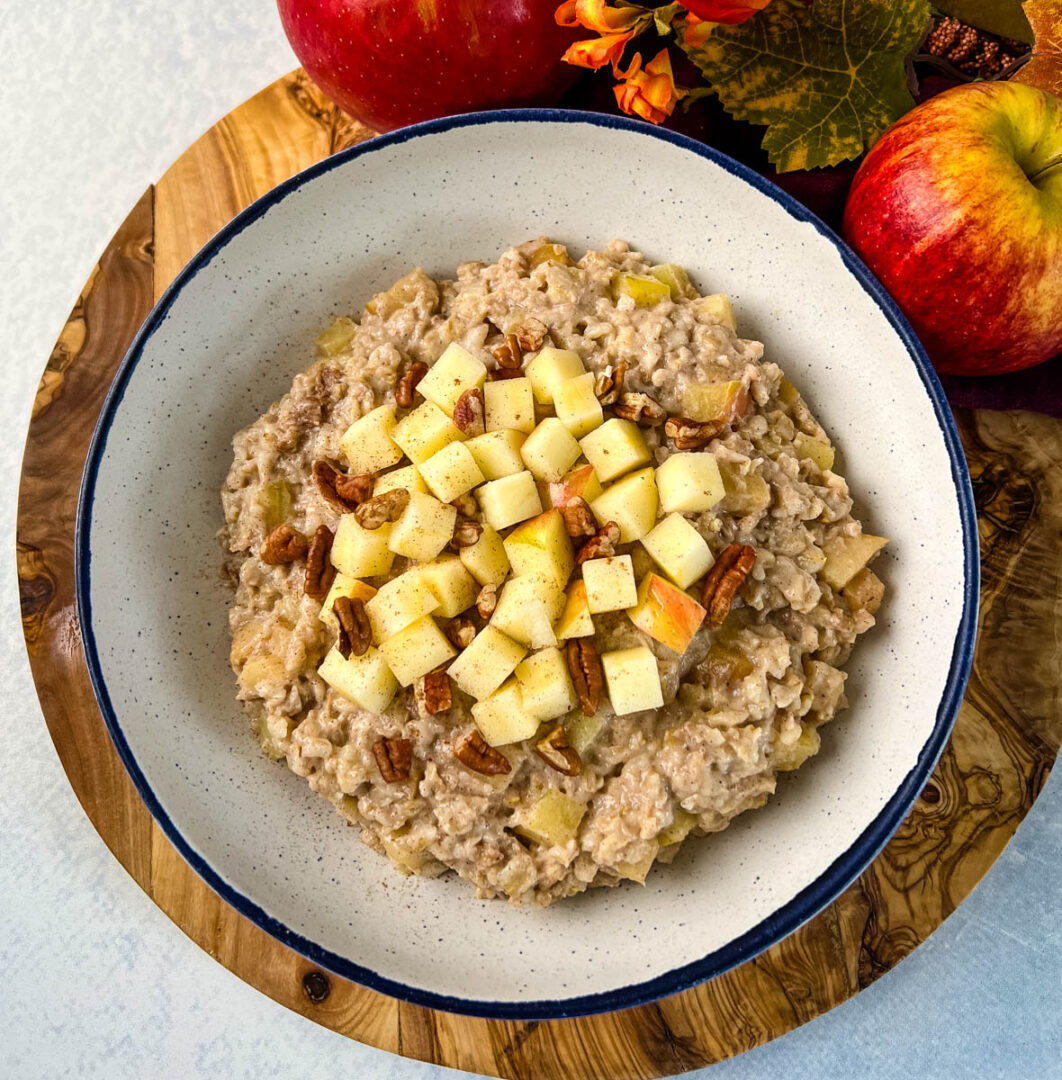 Slow Cooker Crockpot Apple Oatmeal (Steel Cut or Rolled Oats)