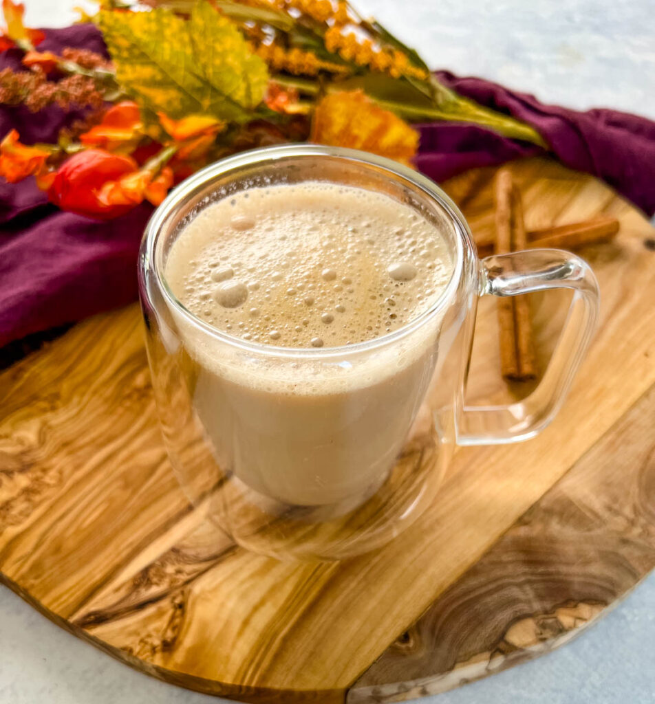 sugar free pumpkin spice latte in a clear mug