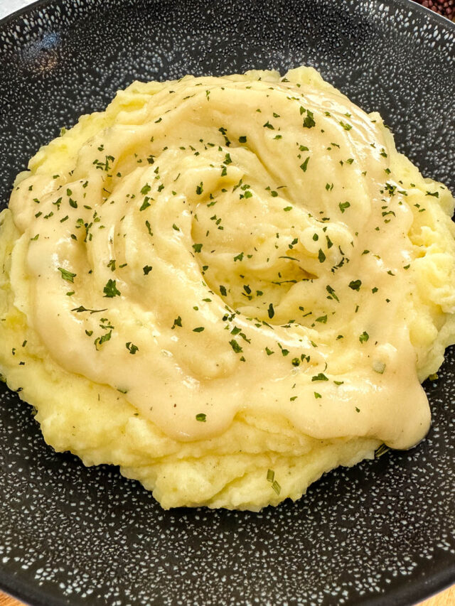 Southern Buttermilk Mashed Potatoes Stay Snatched