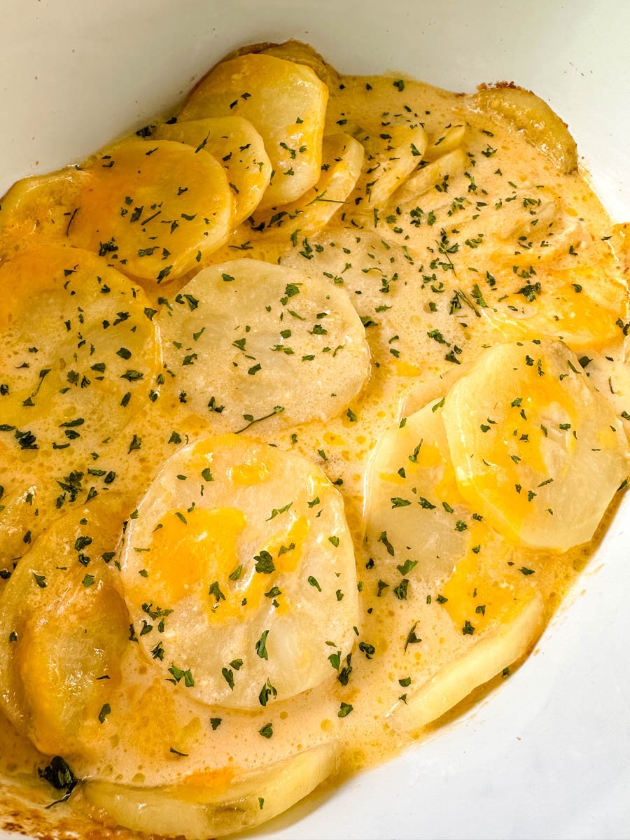 Cheesy Crockpot Potatoes