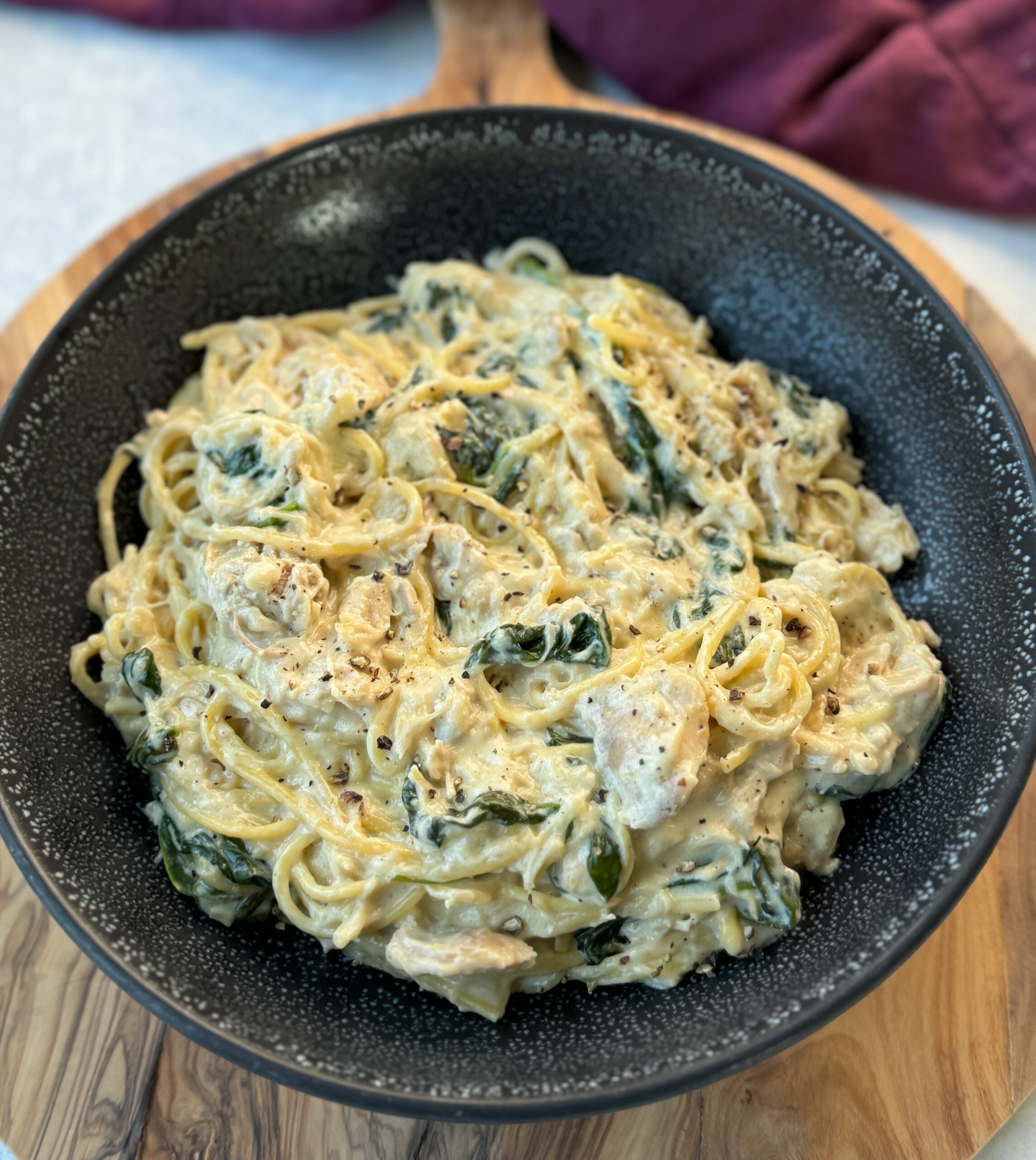 Slow Cooker Crockpot Chicken Alfredo - Stay Snatched