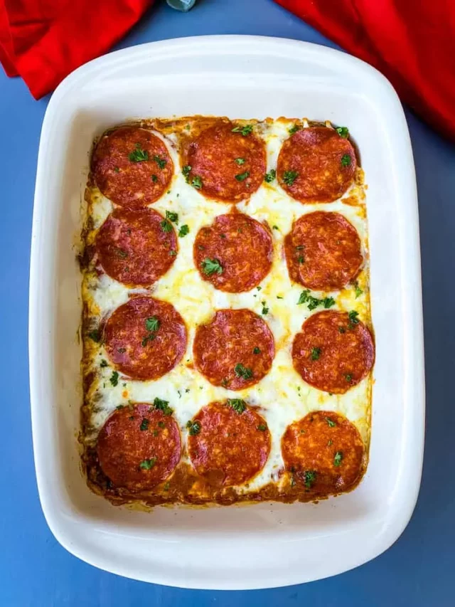 Keto Low-Carb Pizza Casserole - healthy dinner idea